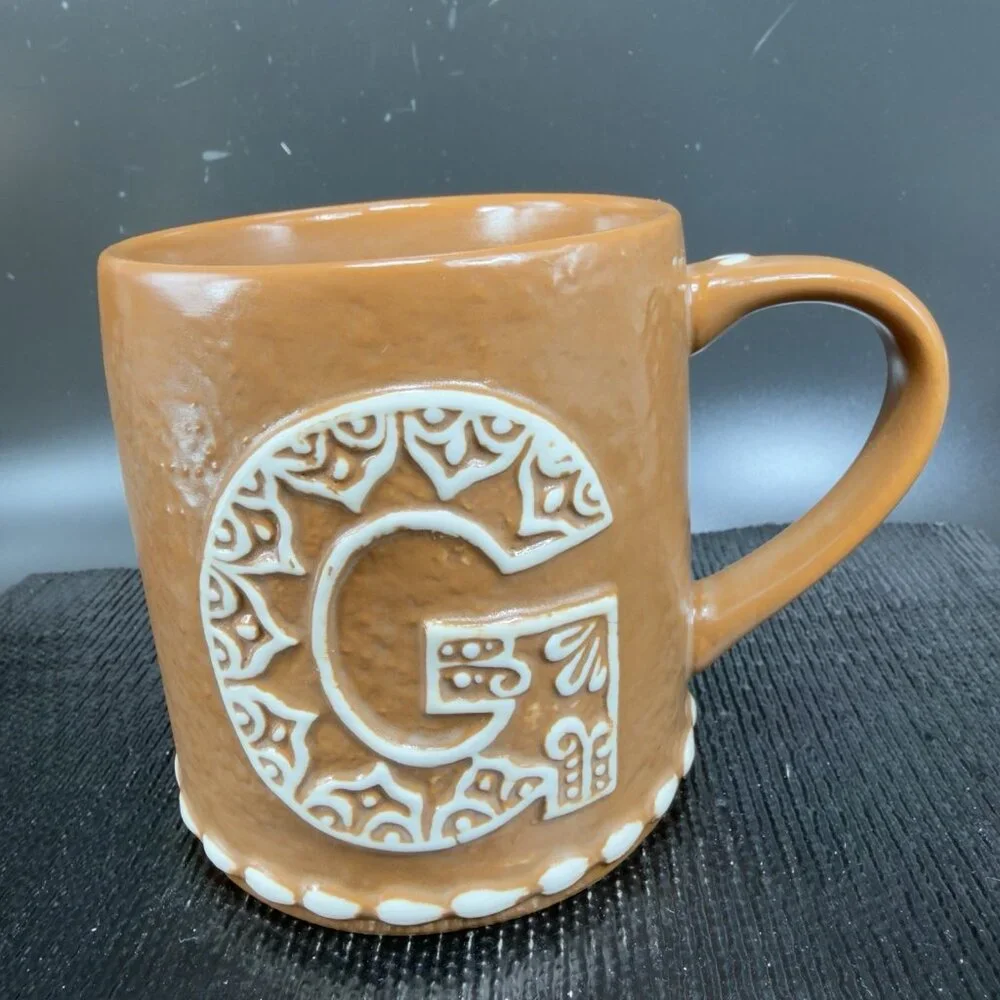 Pottery‎ Barn Gingerbread Stoneware Alphabet Letter G Mug Cup Matte Brown 15 Oz
